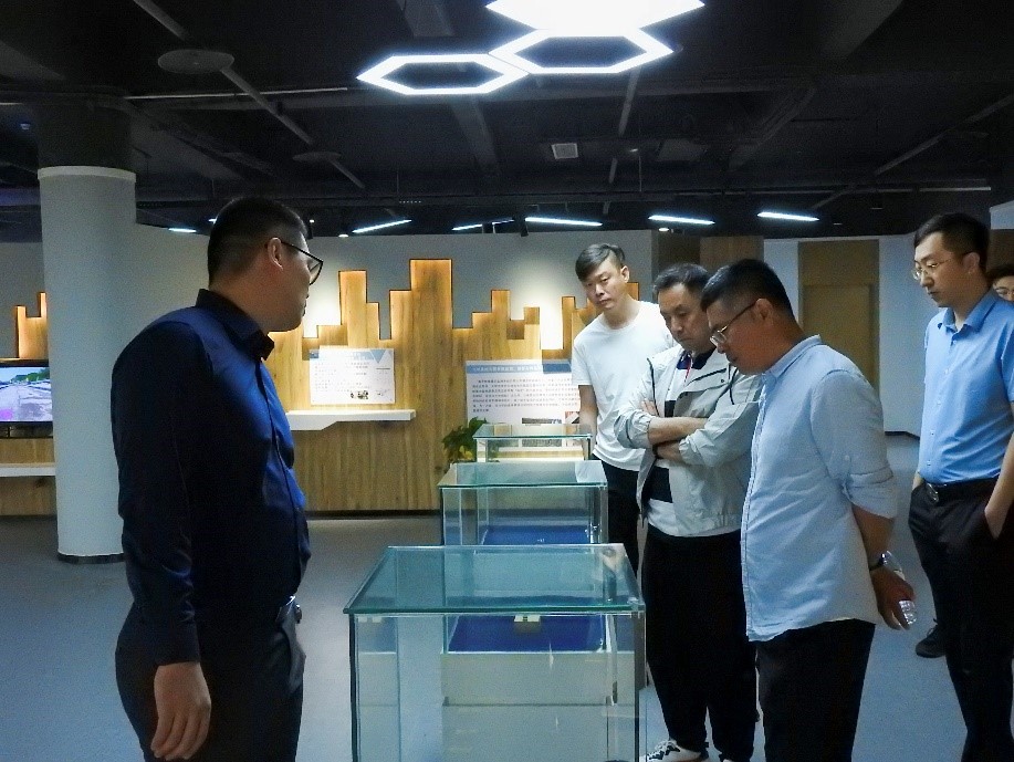中国建筑科学研究院一行莅临我院开展调研交流活动