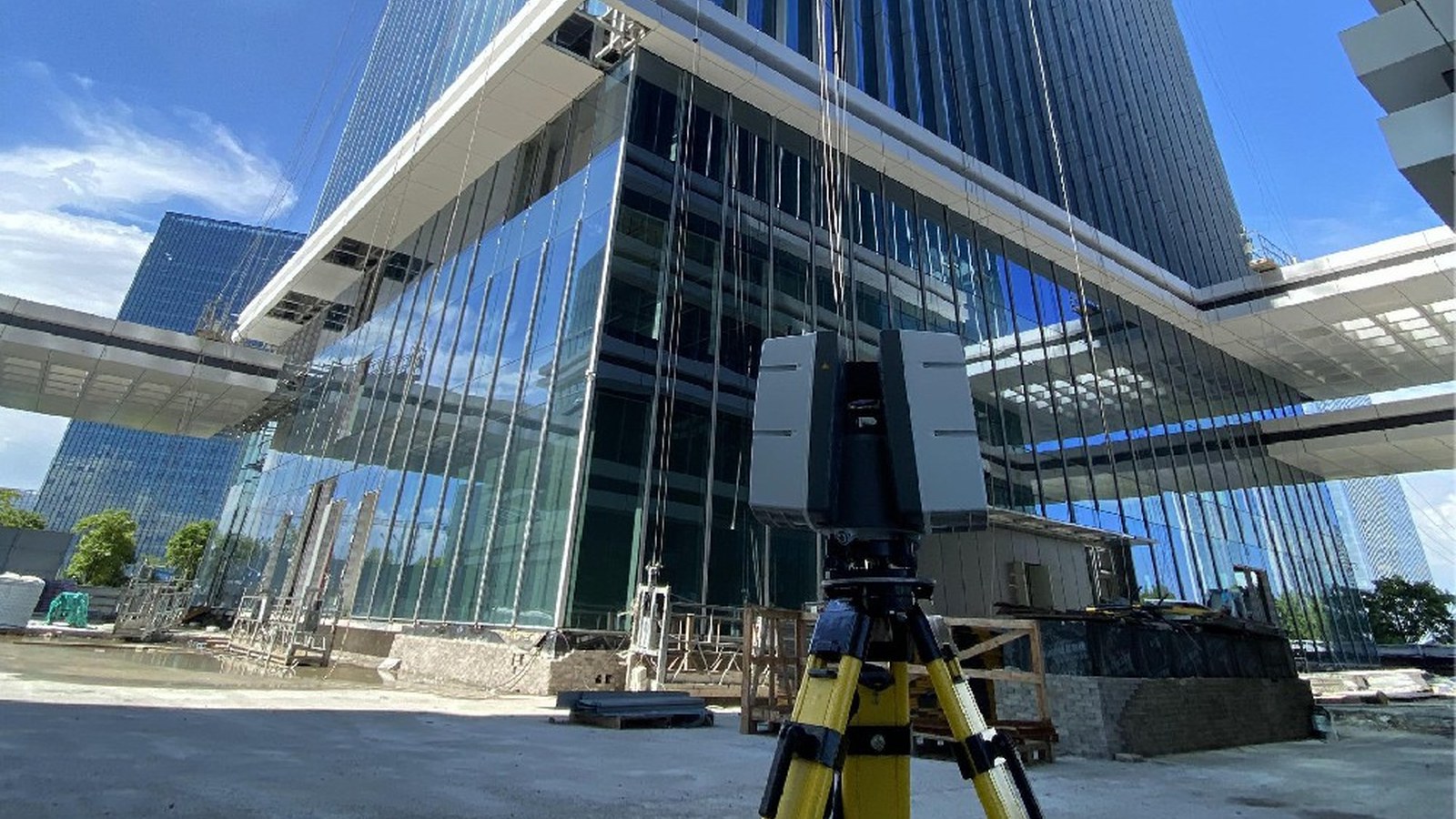 Terrestrial laser scanner used for digital construction and reality capture
